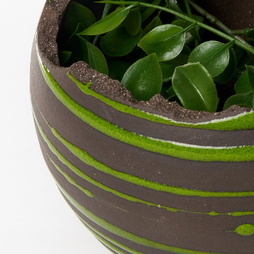 Détail Pot sphère taille 3 stri vert - Amandine Poulain