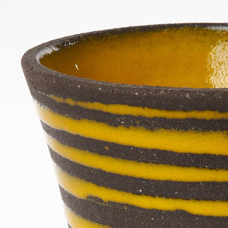 Détail Vase stri moyen jaune - Amandine Poulain