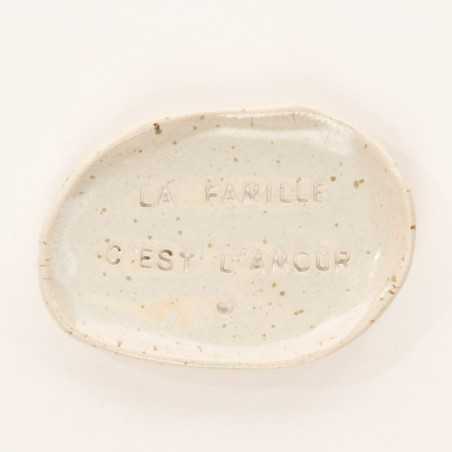 Range bijoux La Famille - Mona Chabada