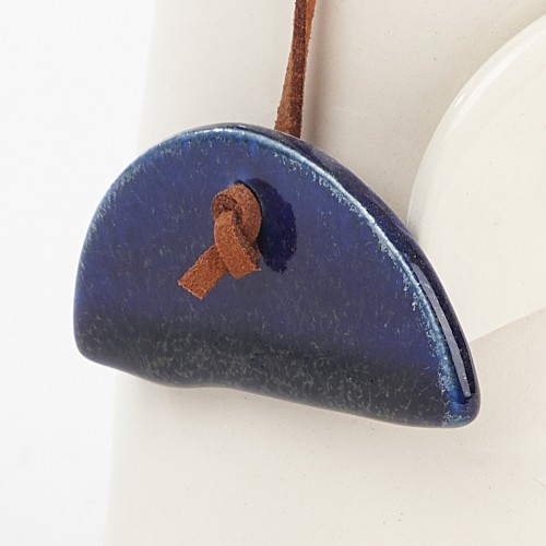 Détail Vase avec éventails suspendus pm blanc - Isave