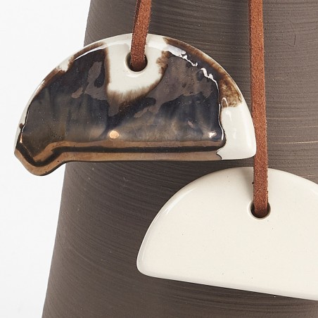 Détail Vase éventails suspendu pm marron mat - Isave